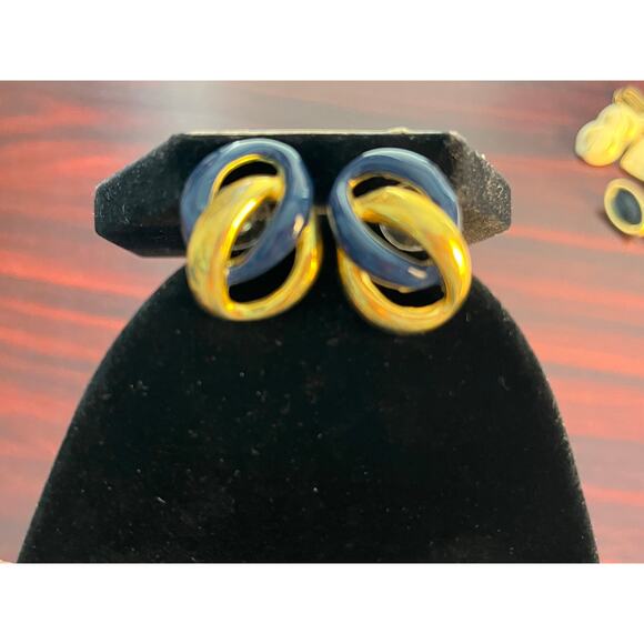 VTG Earring Lot of 3 Gold Tone Navy Enamel Napier Preppy Retro - Picture 4 of 7